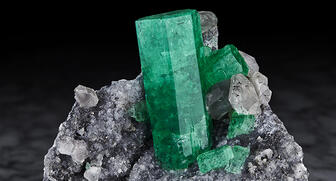 20190815_Emeralds-header.jpg