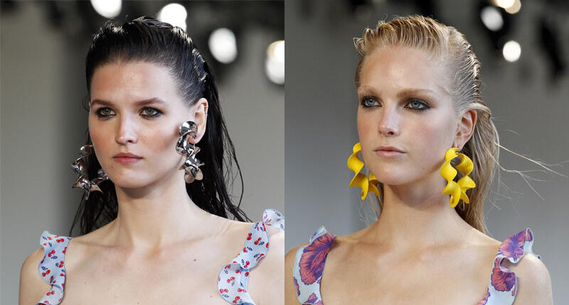 One of the most-read stories last week was Associate Editor Ashley Davis’ recap of jewelry that went down the runway during New York Fashion Week. The photo here shows the big, twisted hoops models wore during the Altuzarra show. 20160921_NYFW_Jewels_Altuzarra.jpg