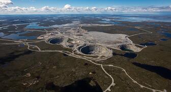 2020_Ekati_Diamond_Mine_aerial_view.jpg