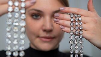20211110_MarieAntoinetteDiamonds-Christies-header.jpg
