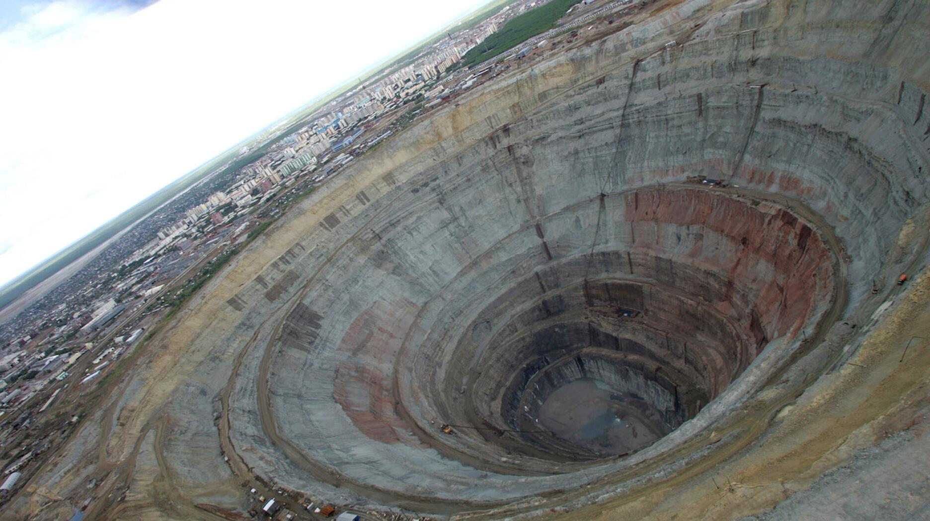 2022_Alrosa Mir mine.jpg