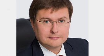 At age 36, Sergey S. Ivanov Jr. is the youngest individual to ever head state-run diamond mining company Alrosa. He is the son of Sergey S. Ivanov Sr., a man who has held high-ranking positions within the Russian government. 2017-Sergey-Ivanov.jpg