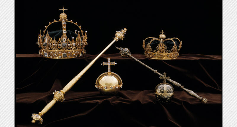 The two crowns and the orb (center) were the jewels snatched during the smash-and-grab robbery that took place last summer at Sweden’s Strängnäs Cathedral. Police issued a statement Tuesday saying that the “stolen regalia has been found.” (Image courtesy of Swedish police) 20180803_Heist.jpg