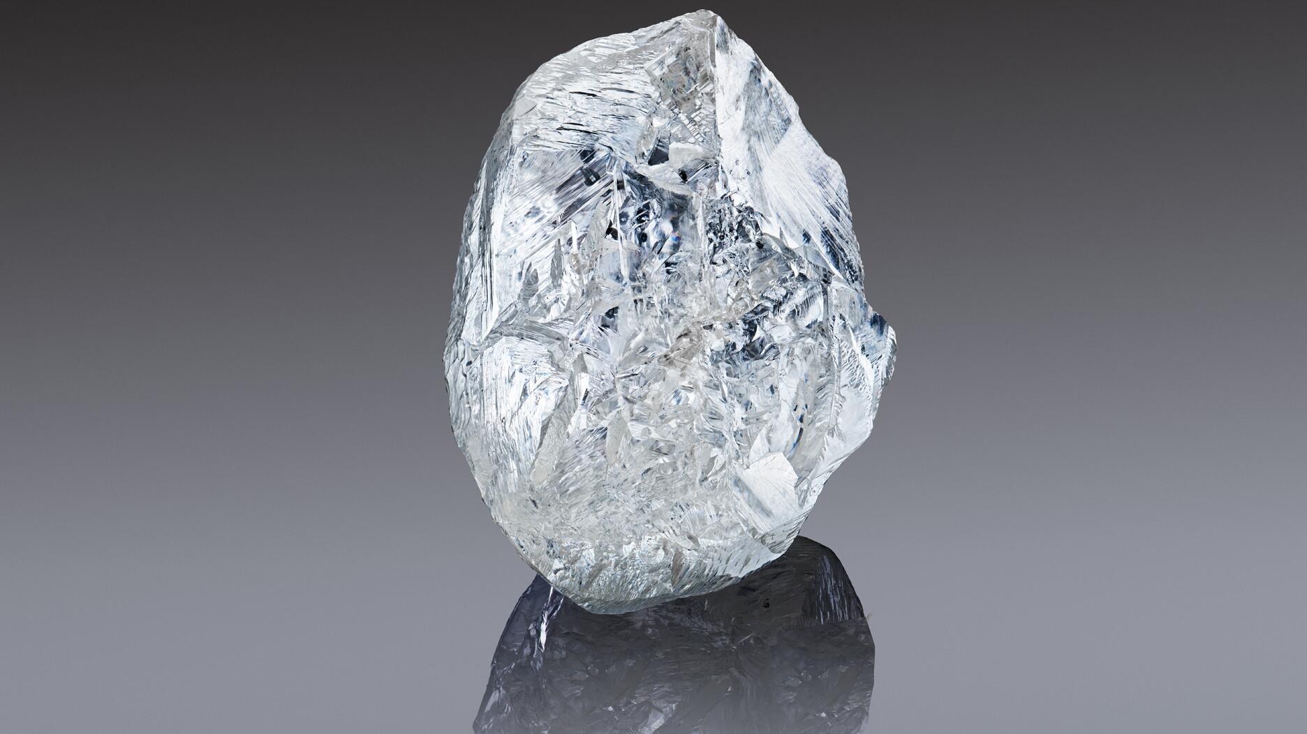 20210401_Alrosa 242 ct hero.jpg