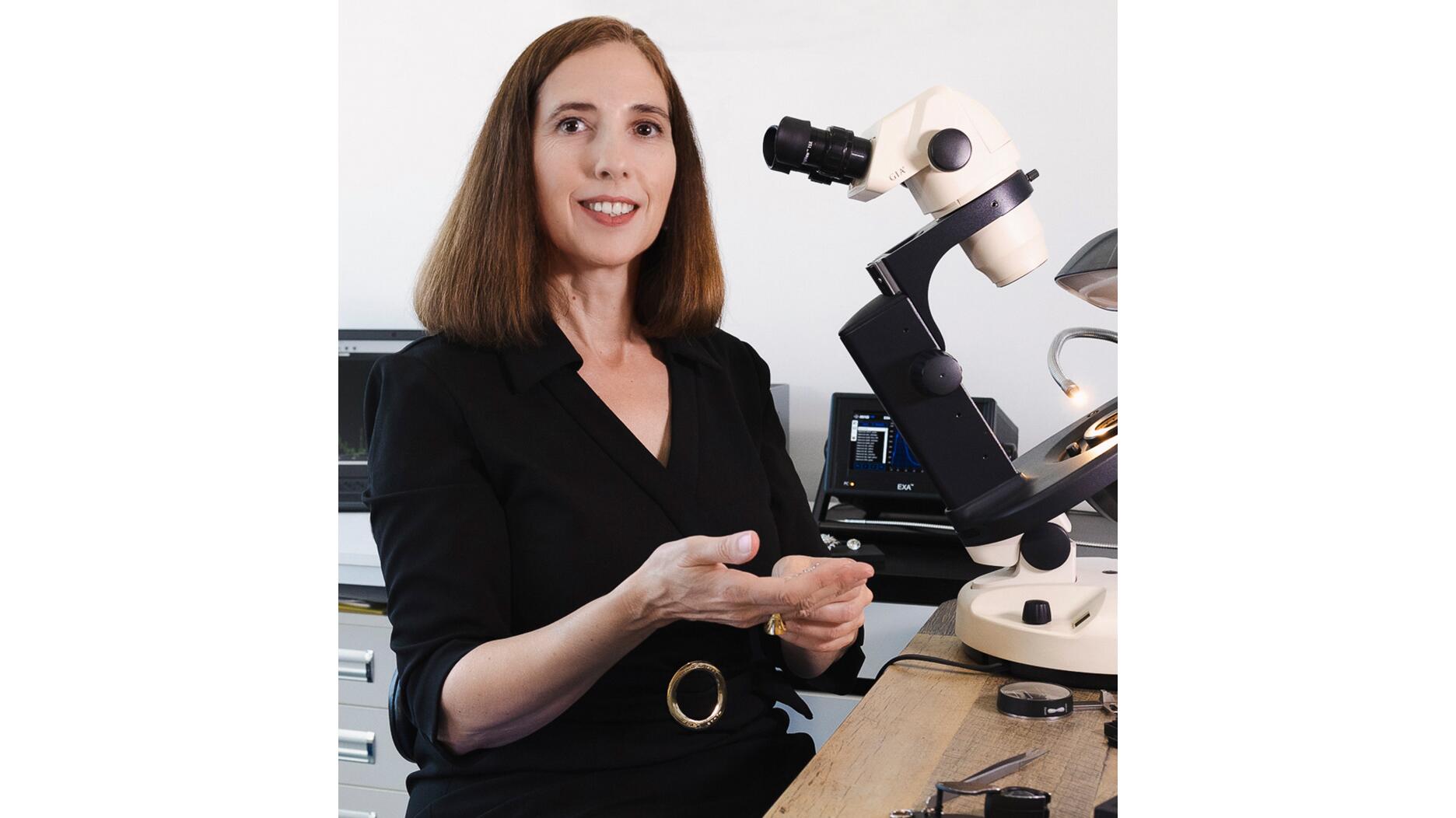 Gina D’Onofrio Heritage Auctions