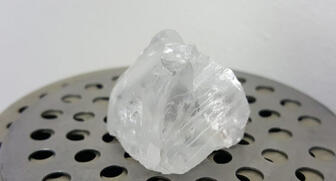 20160706_Cullian-121carat-diamond-sells.jpg
