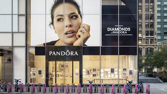 20221214_Pandora HQ story header.jpg