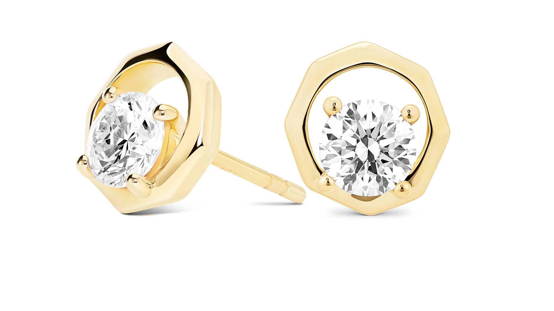 Lightbox NEW for rotator.jpg