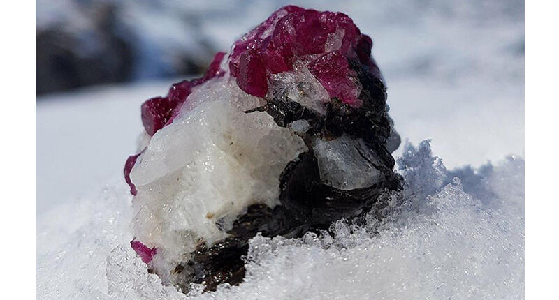 Greenland Ruby, which mines ruby and pink sapphire in in Aappaluttoq, Greenland, is holding a contest in Las Vegas asking attendees to guess the weight of two rubies frozen in ice. 20180529_RubyOnIce.jpg