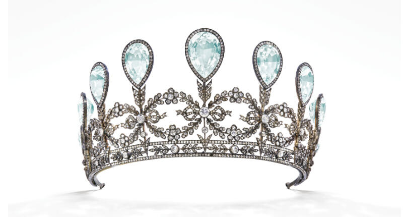 20190405_Christies-tiara.jpg