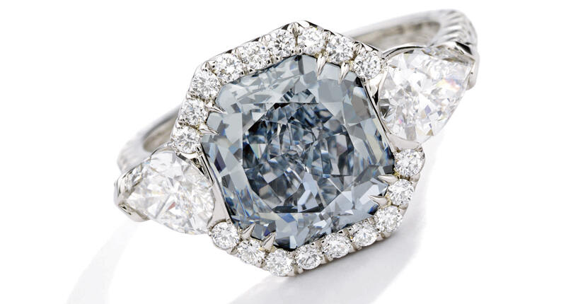20190418Sothebys-BlueDiamond.jpg