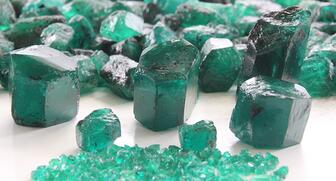 20210107_Belmont-emeralds.jpg