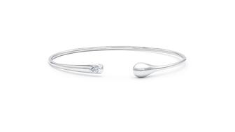 20230322_Kwiat World Water Day bracelet.jpg