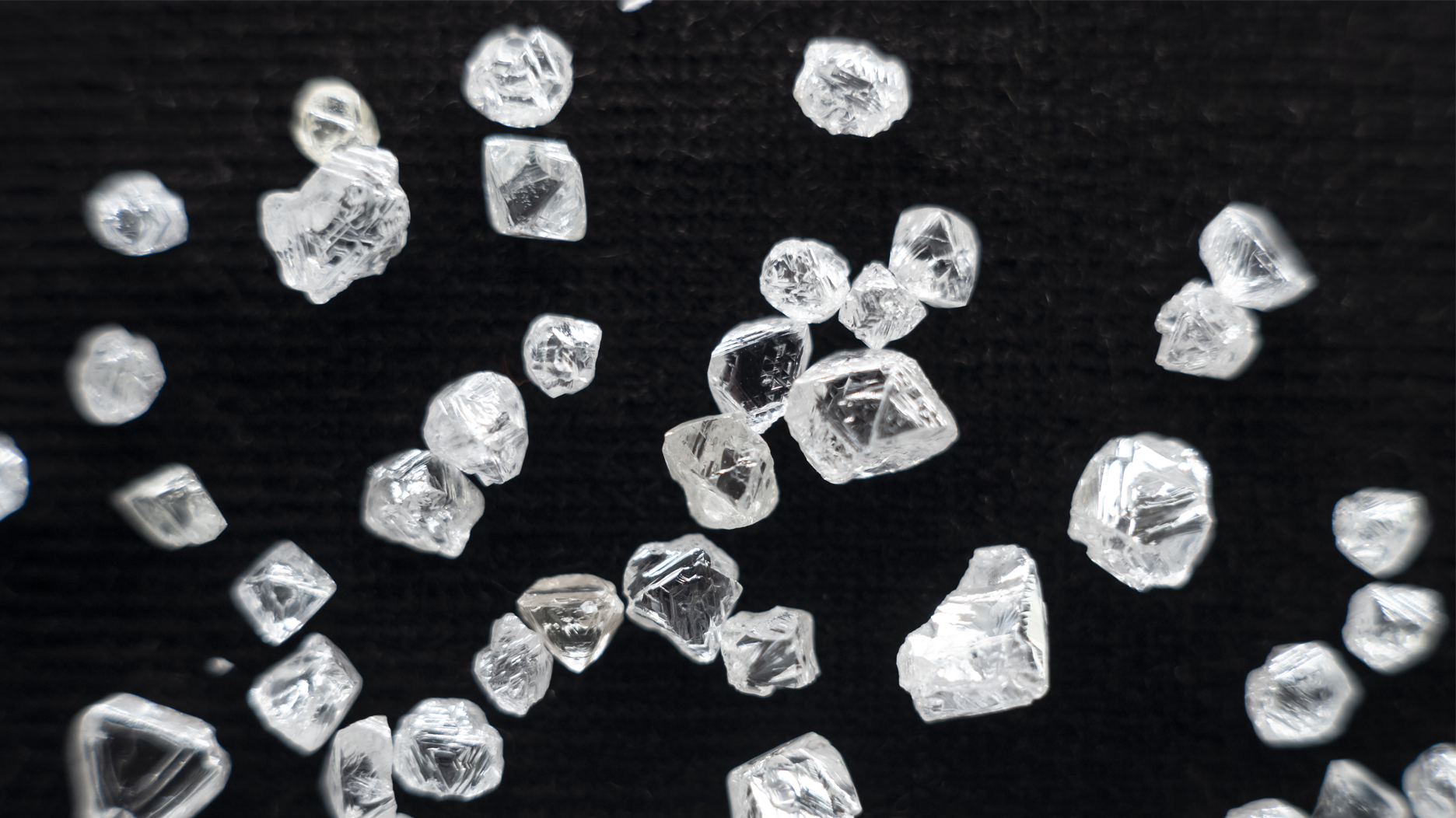 De Beers | Diamonds Falling