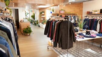 2021_Clothing store.jpg