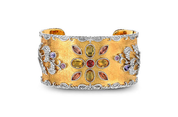 022414_Velyan_gold_cuff-528.jpg