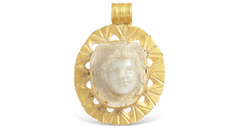 20181208_Medusa-pendant.jpg