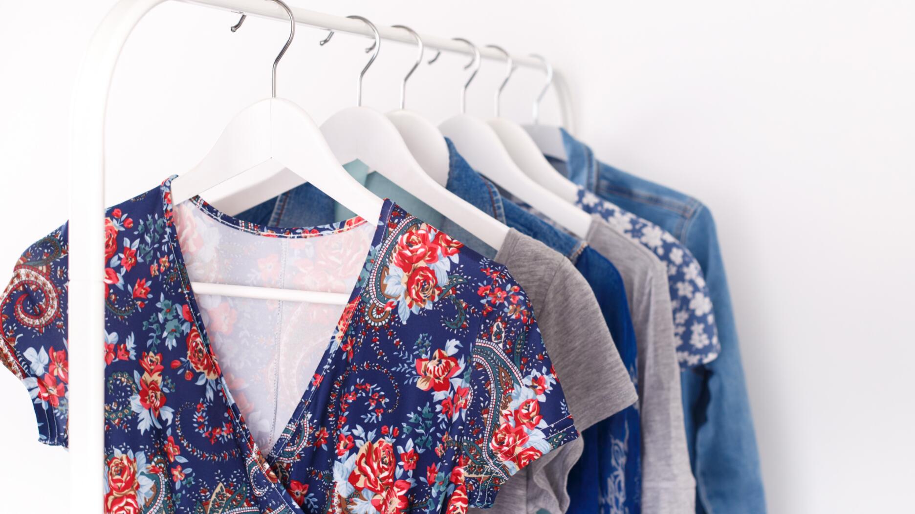 20210616_Clothing rack.jpg