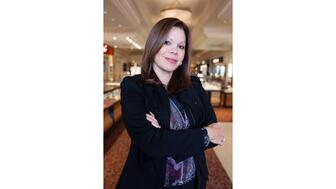 Aida Alvarez John Hardy