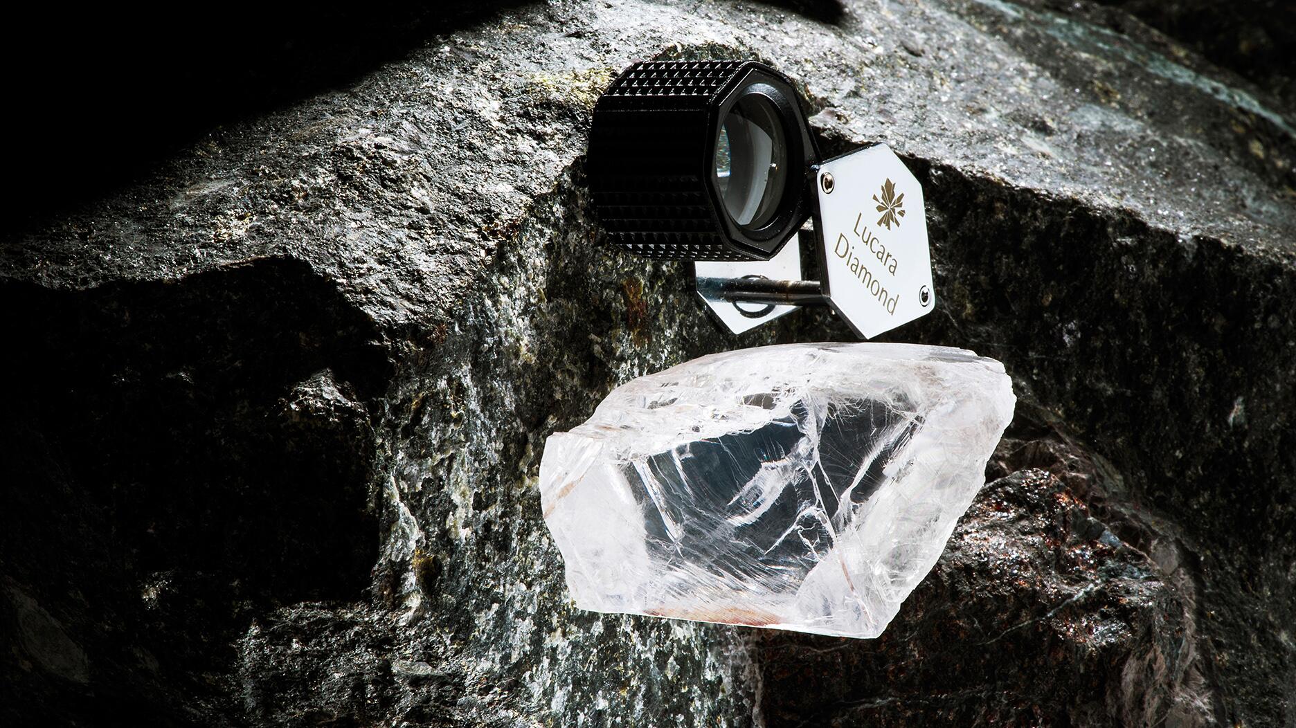 813-carat “Constellation” diamond in rough form