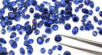 A selection of cut Yogo sapphires from the Vortex mine in Montana 20170822-Yogo-sapphires.jpg