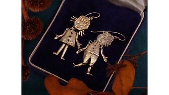 20221027_1-Creepy Jewelry.jpg