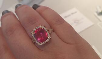 Senior Editor Brecken Branstrator gives some of her own awards to the 2016 AGTA Spectrum summer submissions, including this spinel ring from Omi Prive. 20160808_Omi-Prive.jpg