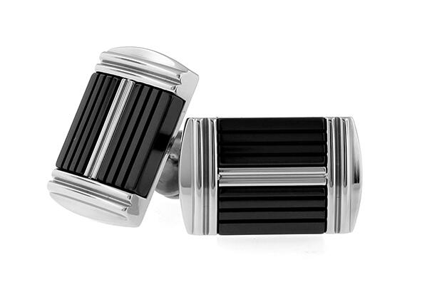 081814_EM-Cufflinks-2-770.jpg