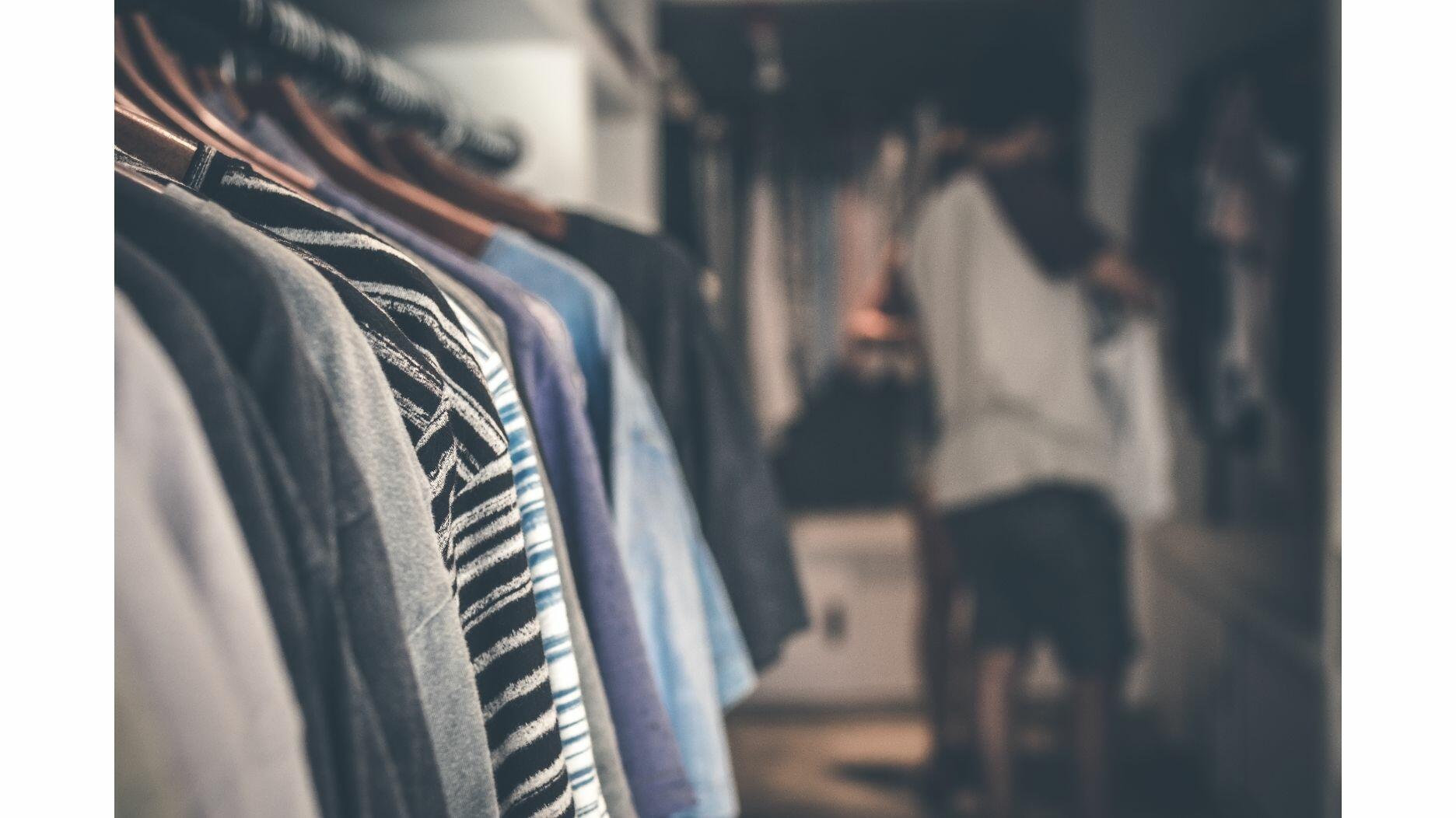 2022_Shopping NEW.jpg