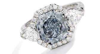 20190418Sothebys-BlueDiamond.jpg