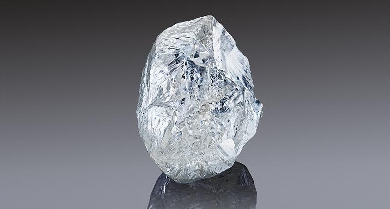 20210302_Alrosa_242_carats_header.jpg