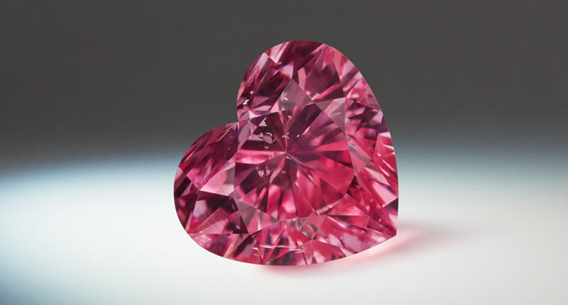 The Argyle Amari, a 1.48-carat heart-shaped fancy vivid purplish-pink diamond, was one of six of the “hero” diamonds of the 2019 Argyle Tender. 20190716_Lot-2-Amari.jpg