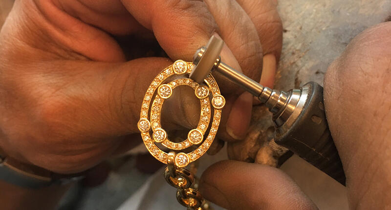 All Gumuchian’s jewelry collections are made right in its New York City offices, garnering it the “Made in NY” designation from the city for its local, high-quality production. 20170202_Gumuchian-creating.jpg