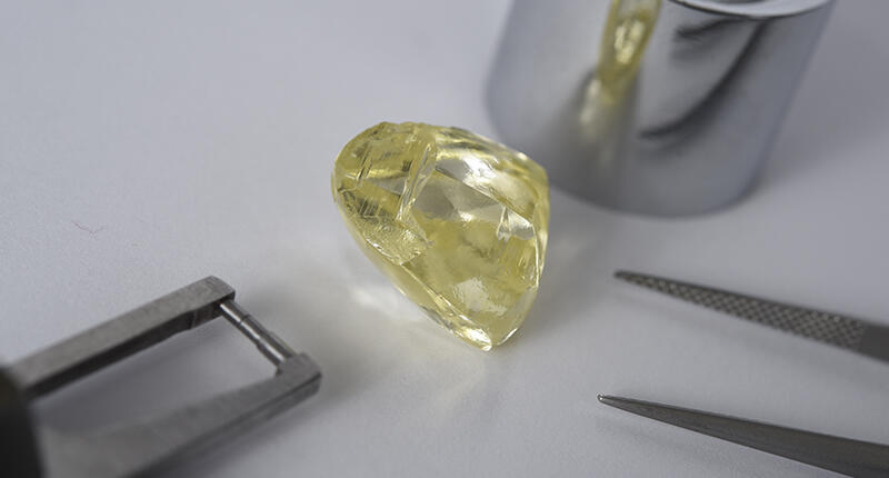20181011_Alrosa-28-carat.jpg